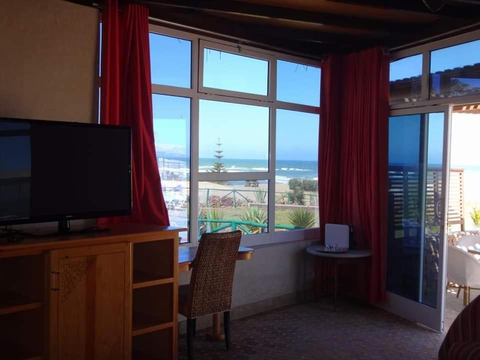 Mimid Dunes Beach Hotel Mirleft Bagian luar foto